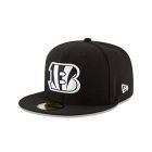 New Era Adult Men NFL Black with White 59FIFTY