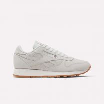Reebok Women's Classic Leather Shoes, Soft Grey/Chalk/Gum, 9 Medium