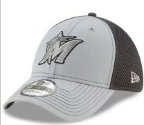 NEW ERA NEWE DE MIAMI MARLIN BLACK-M/L