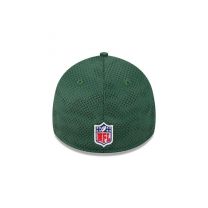New Era Men's Green Green Bay Packers 2024 Sideline 39THIRTY Flex Hat