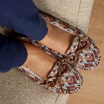 MINNETONKA Women's Minookamii Cally Pile Lined Moccasin Slipper Cream Minookamii - 44113-CMI