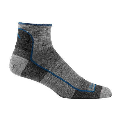 Darn Tough Men's 1715 Quarter Lightweight Running Sock Charcoal - 1715-CHARCOAL