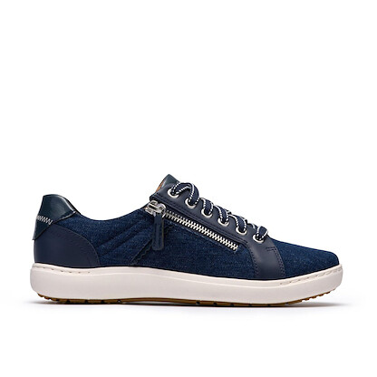 Clarks Women's Nalle Zen Sneaker Dark Denim - 26186022