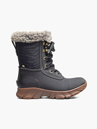 BOGS Women's Arcata II Tiger Boot Black - 73599-001
