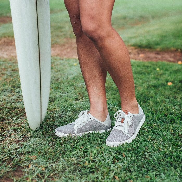 OluKai Women's Pehuea Li Tapa/Tapa Sneaker - 20379-2020