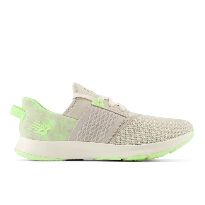 New Balance Women's DynaSoft Nergize v3 Cross Trainer Moonbeam - WXNRGCC3